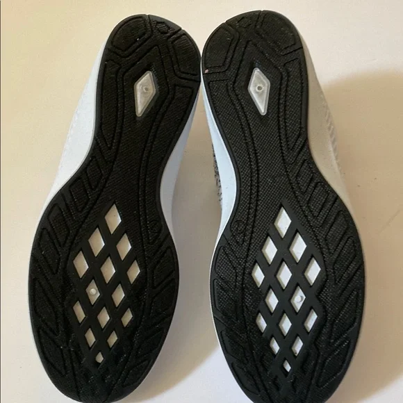 NWOT Tommy Bahama Black and Gray Slip-On Shoes - Picture 4 of 5